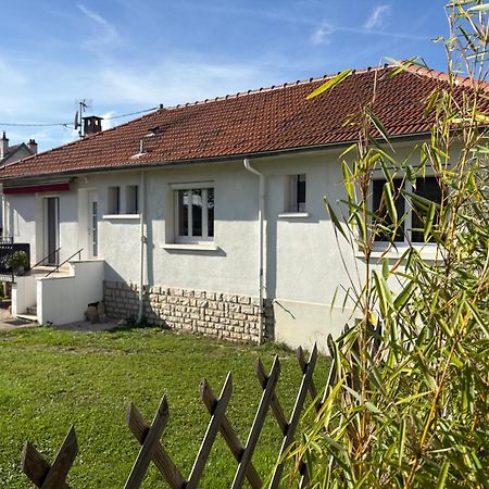 L'Etape Nuitonne - Gite Avec Jardin Pour 6 Personnes Nuits-Saint-Georges Esterno foto